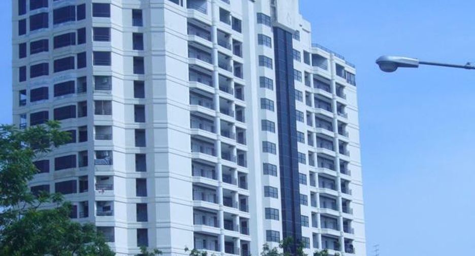 Sammuk Terrace Condominium