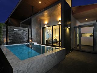 The 8 Pool Villa