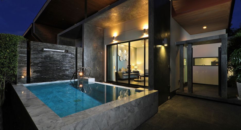 The 8 Pool Villa