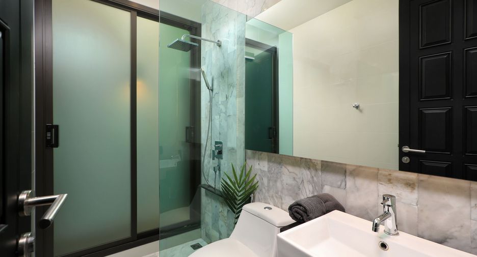 The 8 Pool Villa