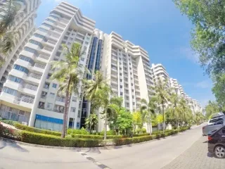 Novel Condominium