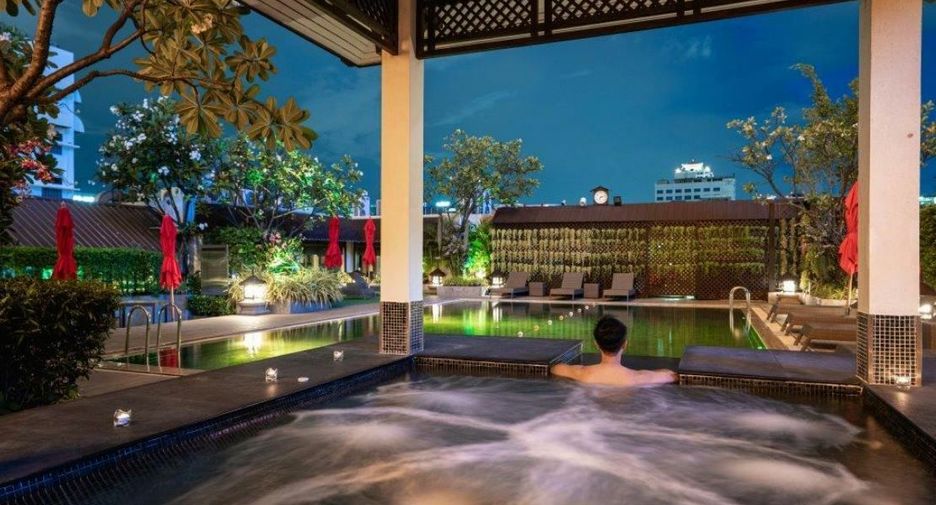 โรงแรมเซ็นเตอร์พอยต์ ประตูน้ำ