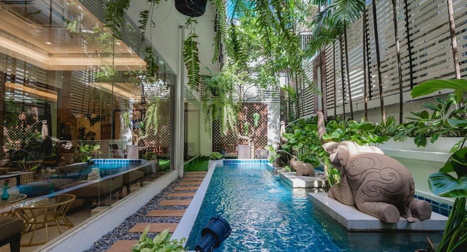 โรงแรมเซ็นเตอร์พอยต์ ประตูน้ำ