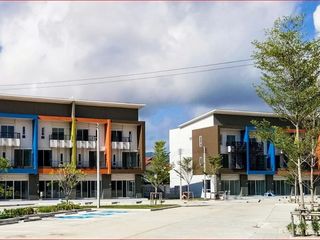 Phuket New Mart
