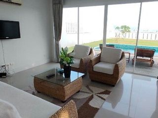 Chana Pool Villa