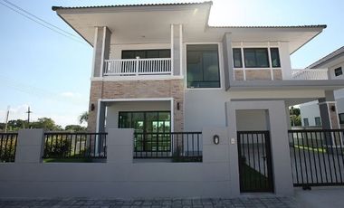Sarisa Ville