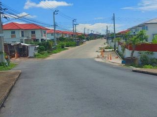 Subsomboon Sukcharoen 2