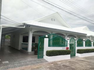 Suksabai Villa