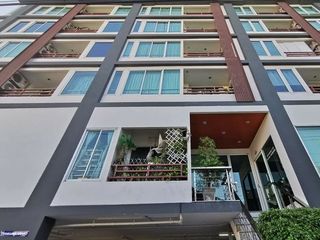 Kes Ratchada Condominium