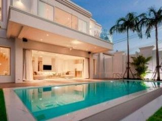 Ivory Villa