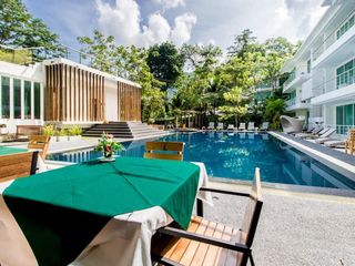 เดอะ ทรีส์ เรสซิเด้นท์