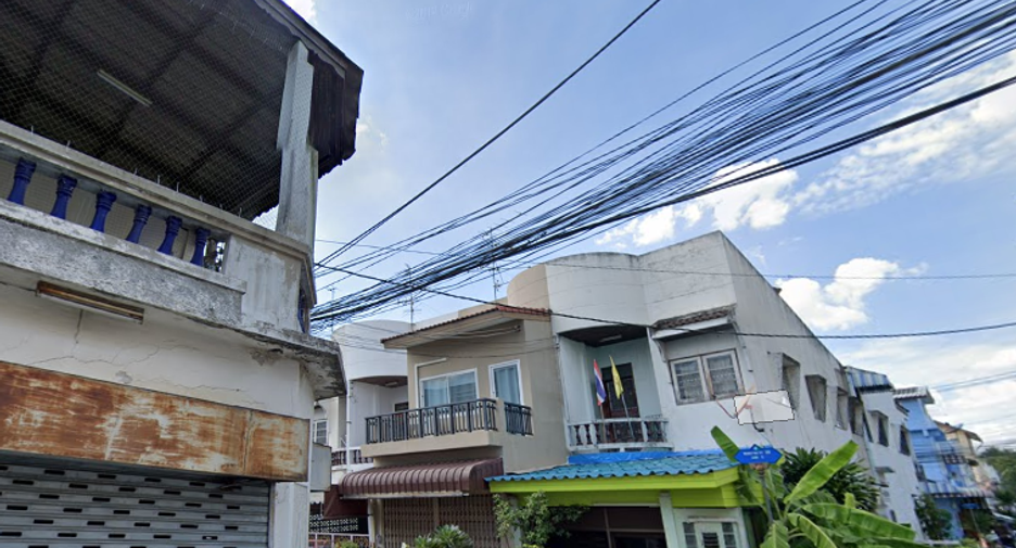 Moo Baan Tharn Thong Villa