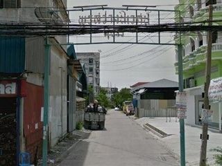Porn Sawang Niwet Village