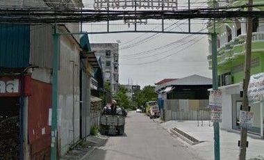 Porn Sawang Niwet Village