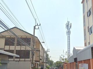 Porn Sawang Niwet Village