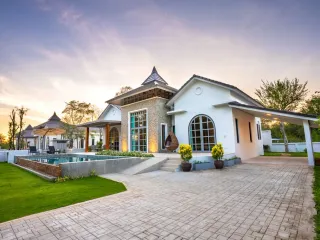 Amariya Villas