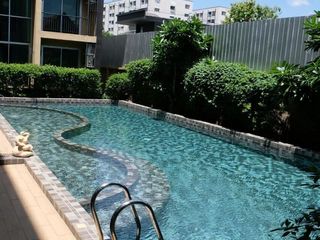 瑞斯塔度假村公寓