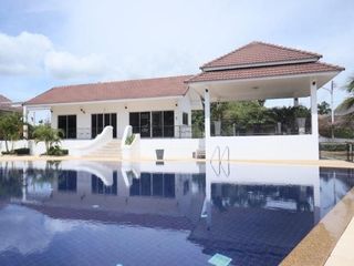 Tropical Garden Village