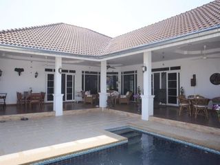 Tropical Garden Village