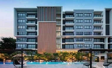 Capetown Sriracha Condo & Residence