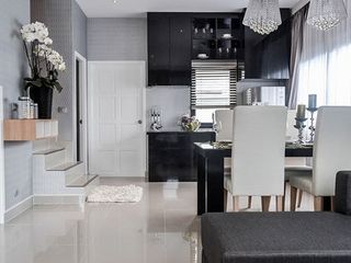 Nakarasiri Town Home
