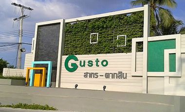 Gusto Sathorn-Taksin