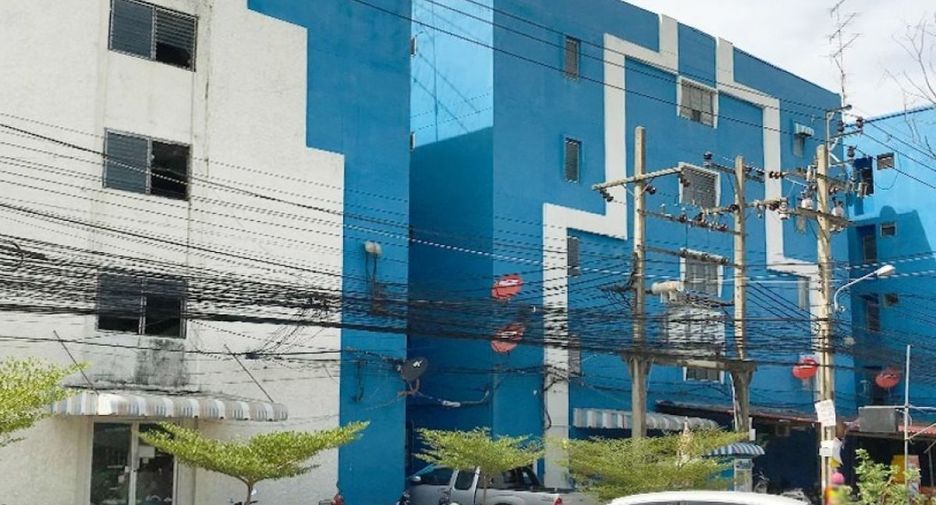 Chaleerat Condo