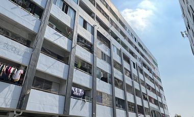Baan Suan Rimnam Condominium