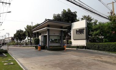 Met Town Pathum-Tiwanon