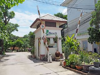 Baan Phattara Park