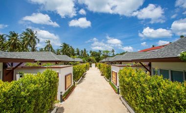 The Sun Pool Villas