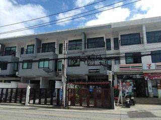 Baan Thananda Chalermprakiat Ror 9 Soi 48