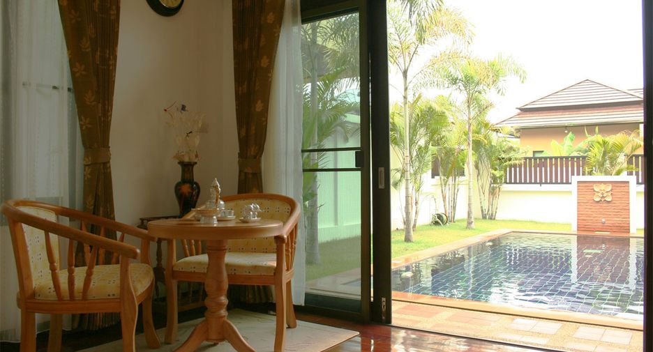 Grand Garden Home