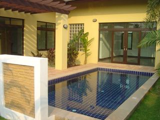 Grand Garden Home