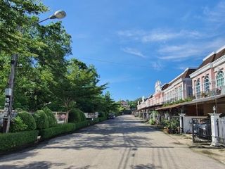 The Grand City Park