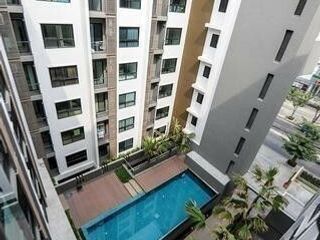 Library House Suksawat – Pracha Uthit