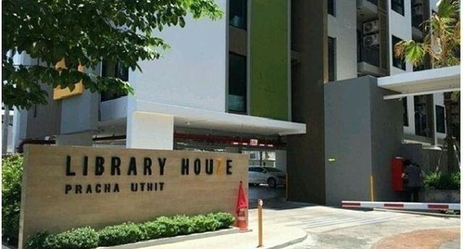Library Houze Suk Sawat - Prachauthit