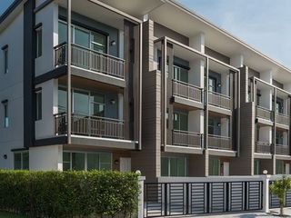 Town Avenue Time Thakham 16