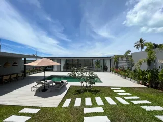 Aura Villa