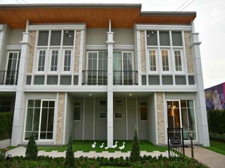 Golden Town Viphavadi-Chaengwattana