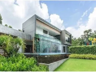 Nalin Residence Hatairath‎