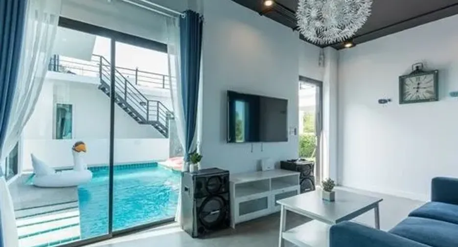 The Modern Pool Villa