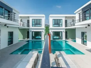 The Modern Pool Villa