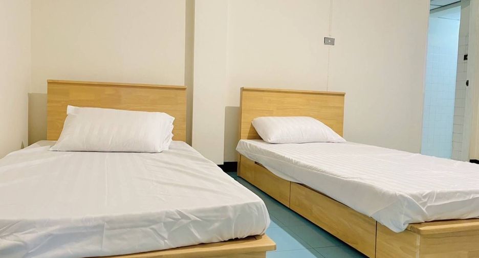 T.R. Court Apartment