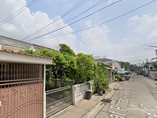 หมู่บ้านอยู่เจริญ 99