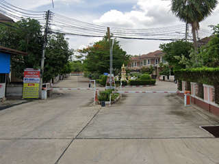 Ratchaphruek Tung Thong
