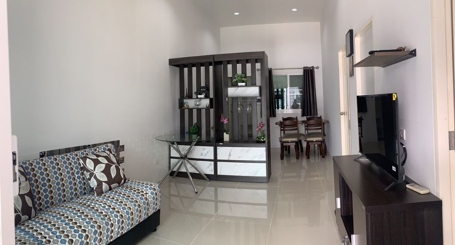 The Rich Villa Nabon