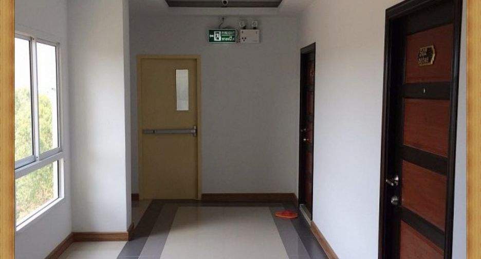 The Room Bangsaen 2 Condominium