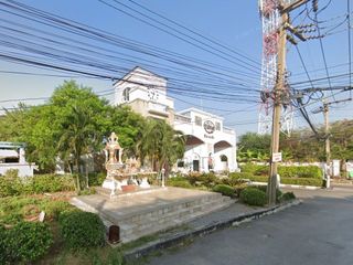 บ้าน ปาริชาต สามพราน
