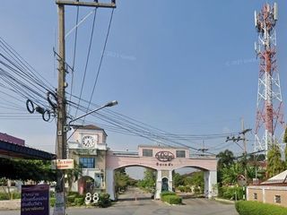 บ้าน ปาริชาต สามพราน